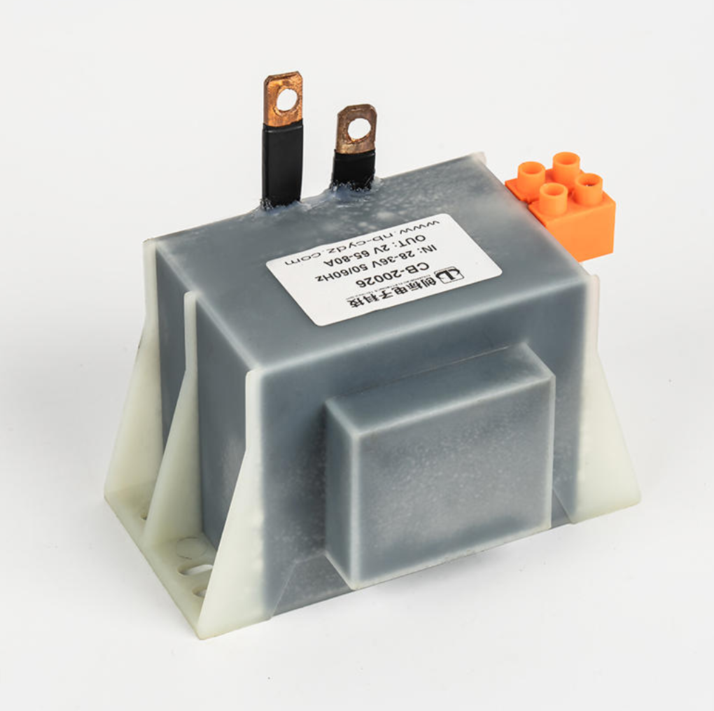 Quels sont les principaux domaines d’application des transformateurs à courant élevé ?